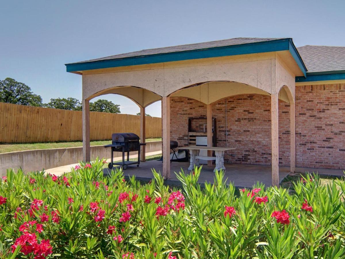 Quality One Motel Weatherford Εξωτερικό φωτογραφία